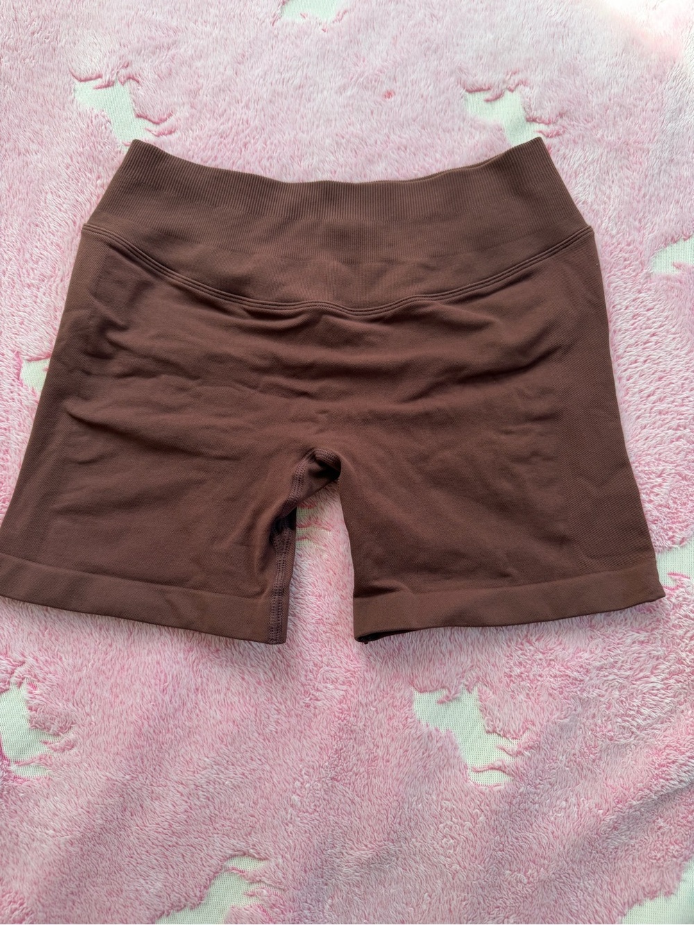 Aurola short